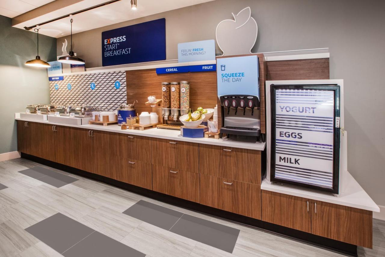 Holiday Inn Express & Suites - Courtenay - Comox By Ihg Zewnętrze zdjęcie
